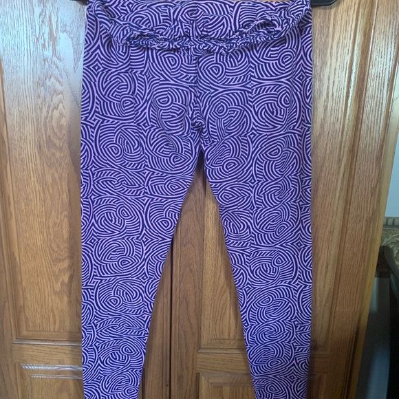 Lularoe leggings os - Picture 2 of 2